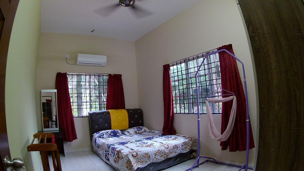 Homestay Selinsing Simpang Ampat Semanggol Buitenkant foto
