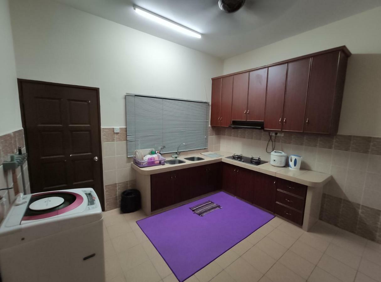 Homestay Selinsing Simpang Ampat Semanggol Buitenkant foto